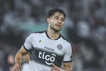 Iván Torres es uno de los jugadores más criticados por la afición de Olimpia.