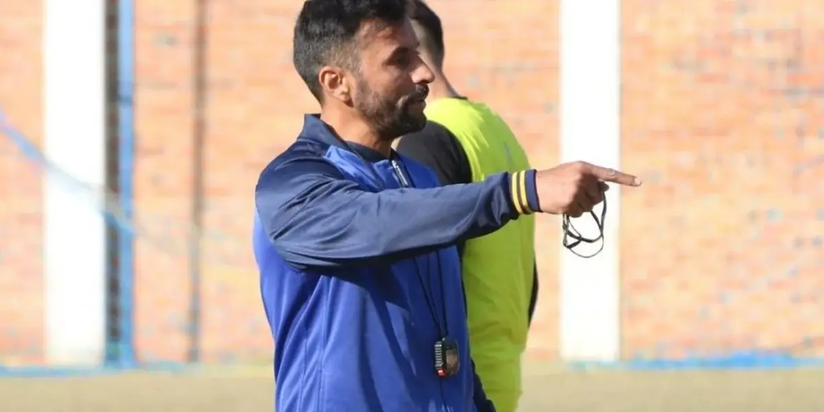 Julio Irrazábal se hizo eco de las declaraciones de los jugadores y salió a defenderlos.