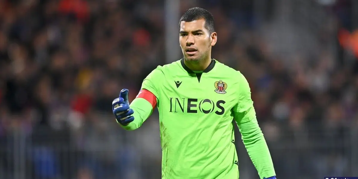 La Albirroja estuvo mucho tiempo tratando de nacionalizar al arquero del PSV, Walter Benítez, quien finalmente jugará por Argentina.