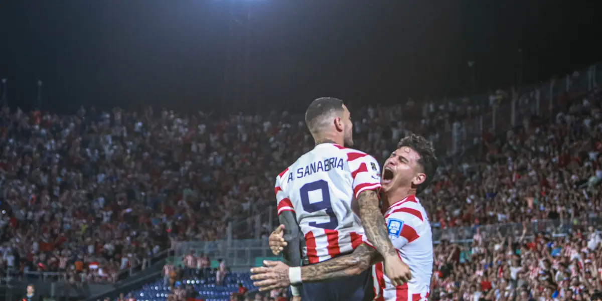 La Albirroja ganó a duras penas 1-0 ante el seleccionado de Bolivia en el Defensores.