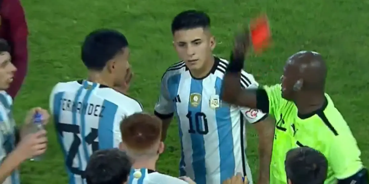 Una insólita expulsión; figura de Argentina no jugará contra Paraguay (video)