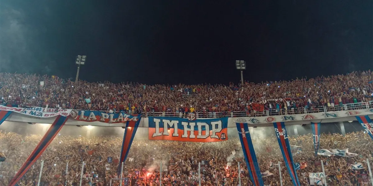 La barra de Cerro Porteño fue sancionada con 10 años de ingreso a la cancha.