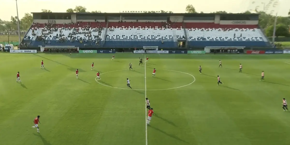 La sensación del Palmeiras ya vistió por primera vez la camiseta de Paraguay.