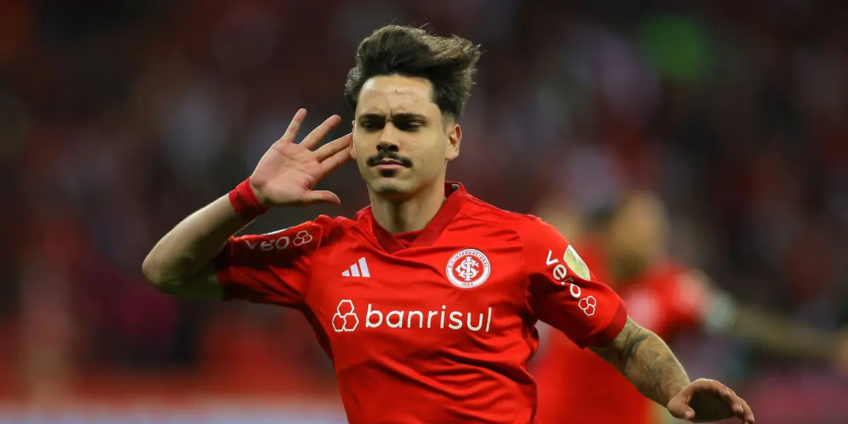 Mauricio Magalhães en Internacional de Porto Alegre.