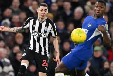 Miguel Almirón jugó todo el partido, pero no fue de los que cobró en la tanda de penales.