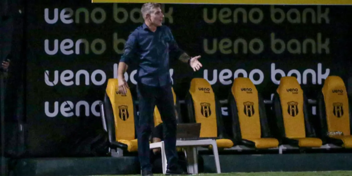 Olimpia no atraviesa un buen momento y la afición se fastidia