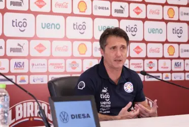 Paraguay arrancó de mala manera el proceso eliminatorio con Barros Schelotto.