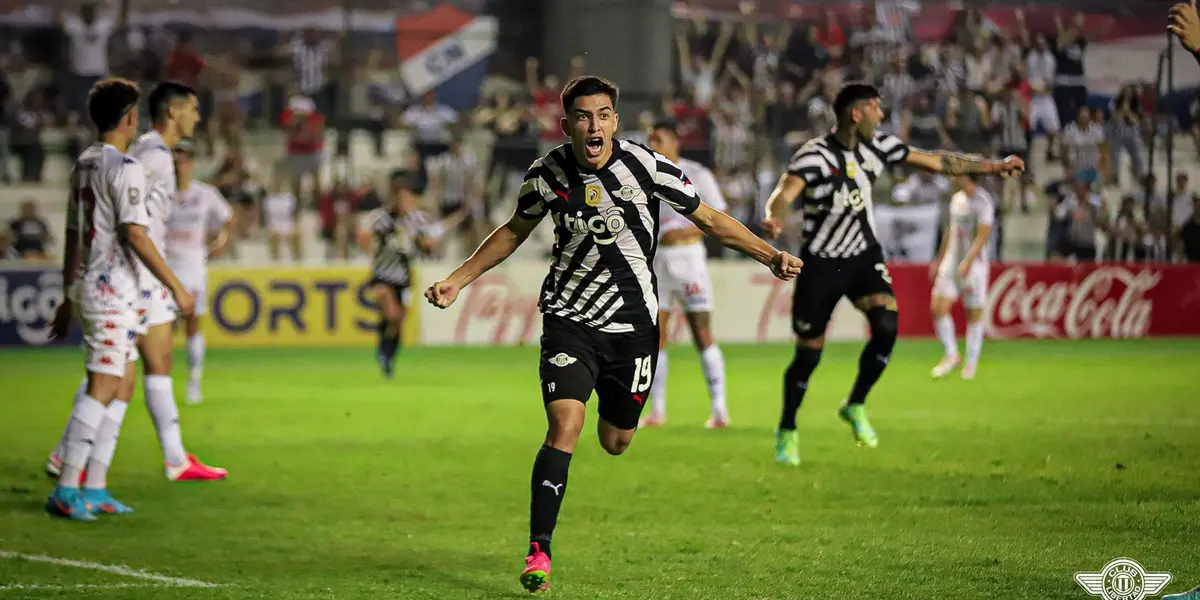 Primero Julio Enciso, después Enso González; emerge una nueva figura en Libertad.