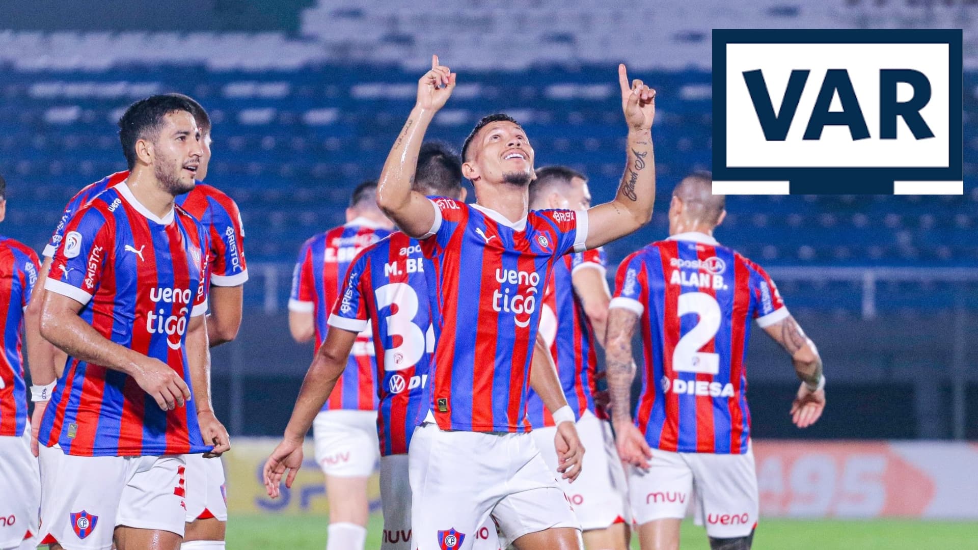 Rafael Carrascal celebrando su gol