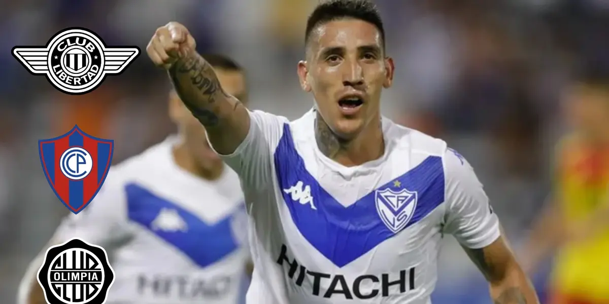 Ricardo Centurión con la camiseta de Vélez Sarsfield