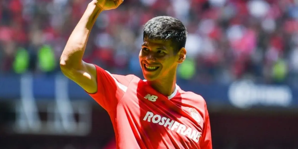 Robert Morales de a poco ya se va erigiendo como figura de los Diablos Rojos.