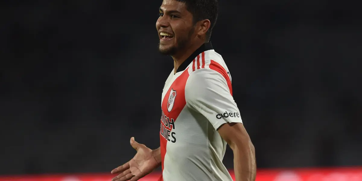 Robert Rojas convirtió un gol ante Vélez y es posible que continúe en River.