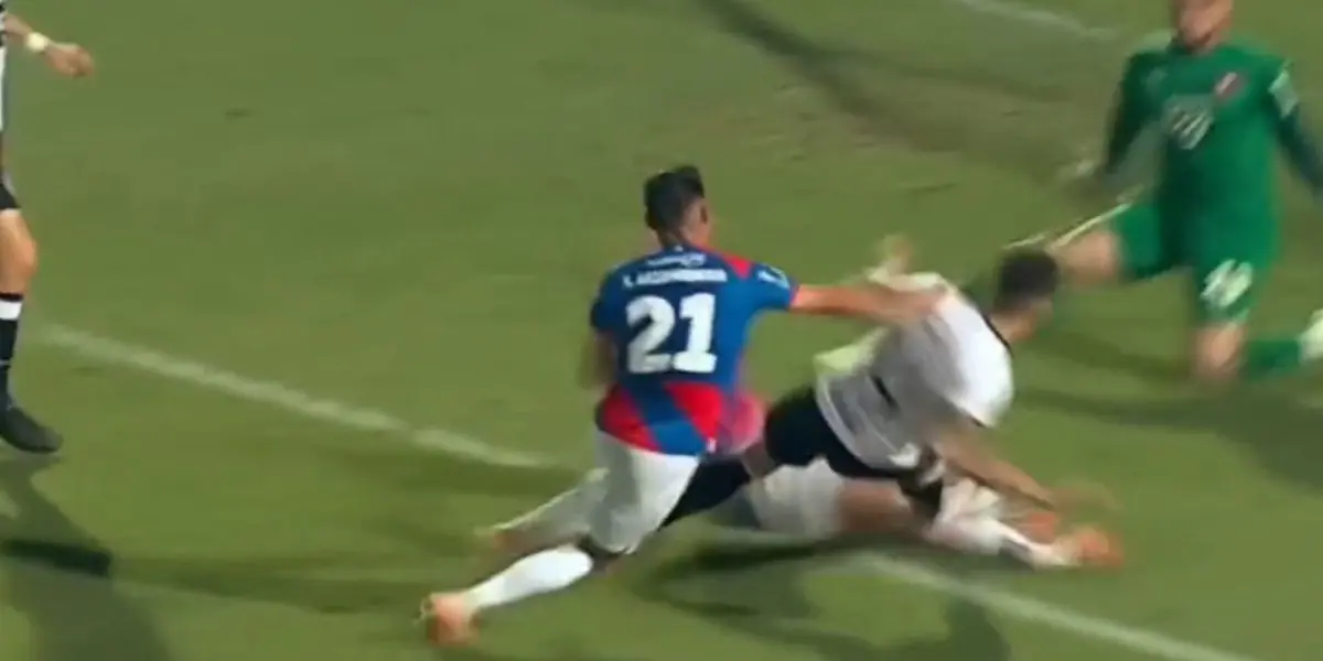 Rodrigo Melgarejo jugó su primer clásico con Cerro Porteño pero se retiró lesionado.