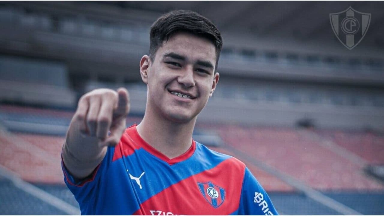 Rodrigo Melgarejo se convirtió en el tercer refuerzo de Cerro Porteño por un motivo especial.