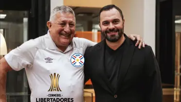 Romerito visitando al rival de Cerro Porteño