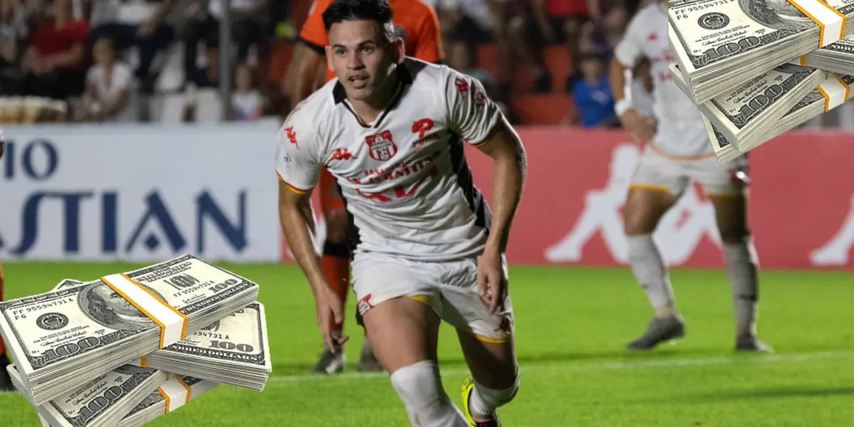 Teodoro Arce celebrando su gol