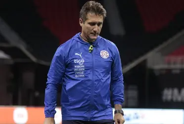 Despedido de Paraguay, el nuevo equipo y el sueldo de Barros Schelotto