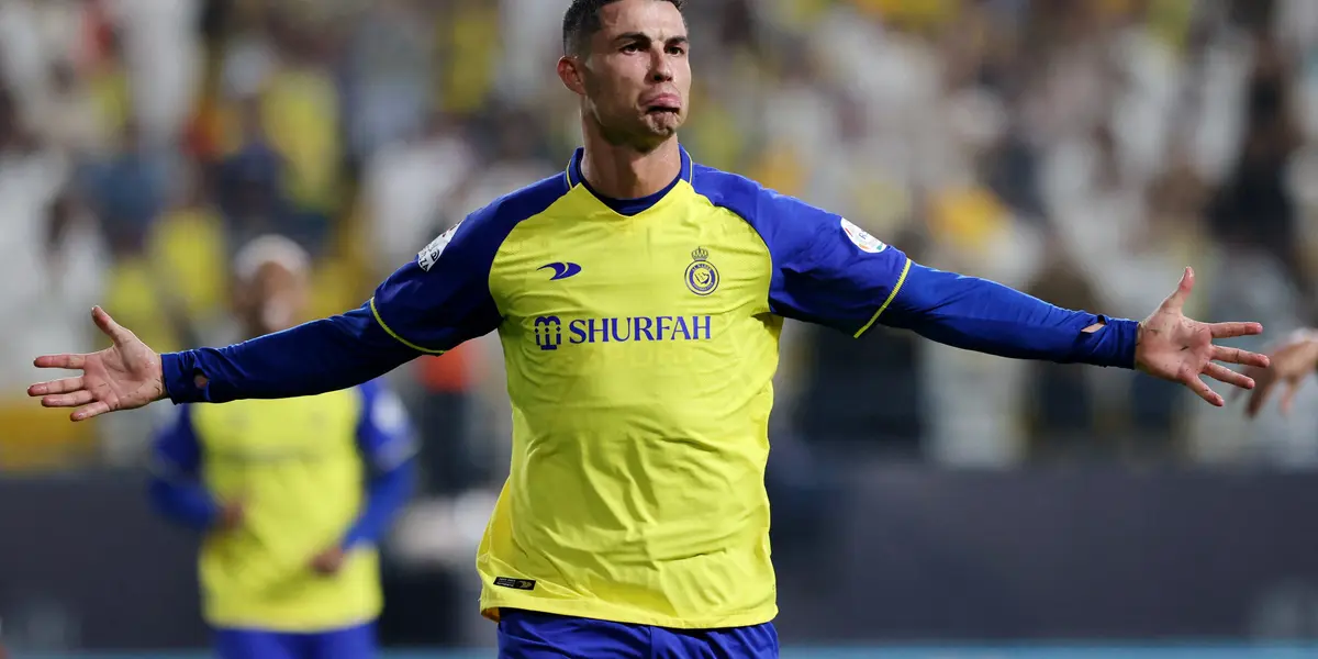 Un paraguayo es parte del mejor equipo de la liga de Arabia Saudita por encima de Cristiano.