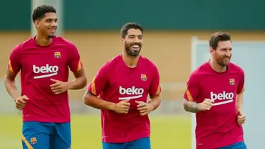 Araújo lo tiene claro, mira a quien elige entre Messi y Suárez en el Barça