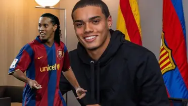 Tiene 19 años, es hijo de Ronaldinho y es una de las grandes promesas del Barça